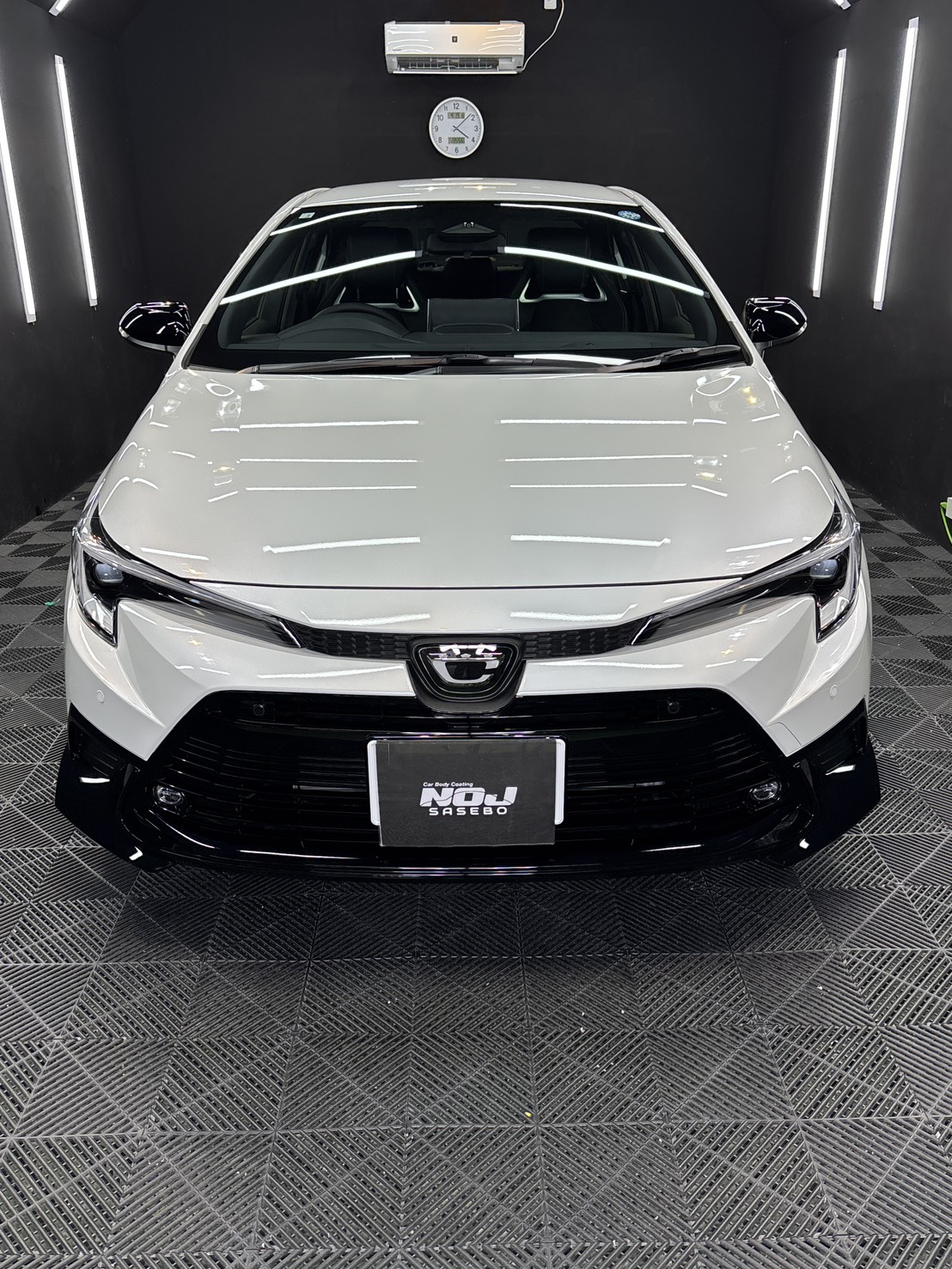 TOYOTA　COROLLA