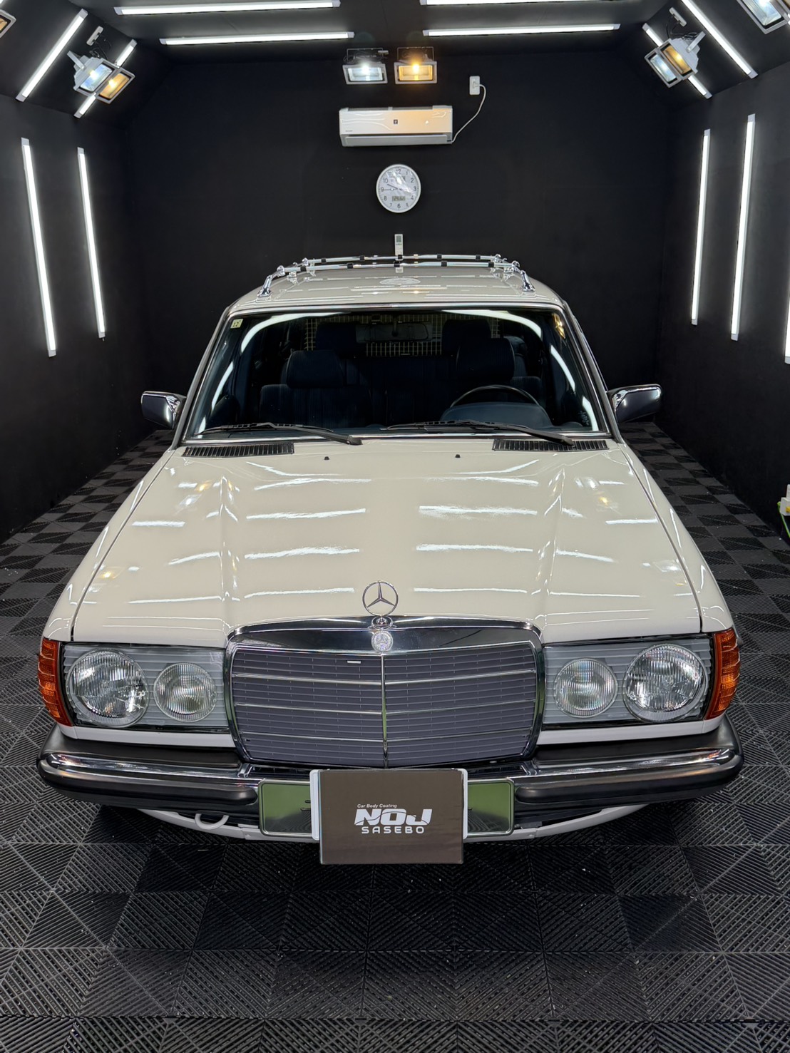Mercedes-Benz　300TD